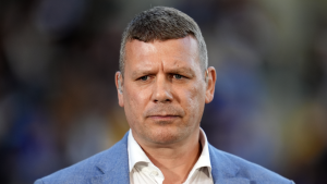 El CEO de Salford Red Devils, Chris Irwin, renuncia en medio de las luchas financieras de Betfred Inmense League Club