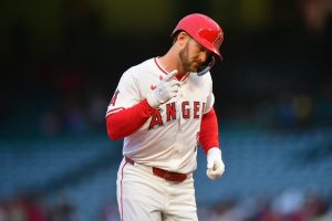 Los informes de redención abundan como los Angels anfitriones Azulejos