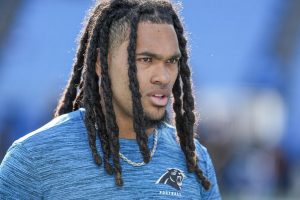 Panthers Build RB Jonathon Brooks en la lista de cachorros, para 2025