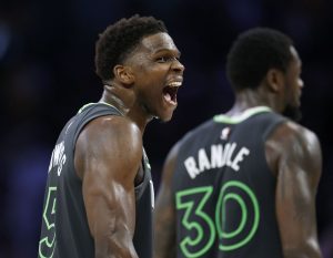 “Él es Wolverine” – Julius Randle resume los poderes de curación finales de Anthony Edwards después de un retorno imposible de dolor
