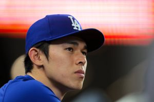 Diamondbacks robar a Roki Sasaki, Dodgers en revancha