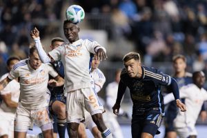 FC Cincinnati Nota Estoy feliz en extensión