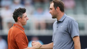 Campeonato de PGA: Rory McIlroy no disminuye por poco cuando Scottie Scheffler persigue a Jhonattan Vegas en Quail Hole