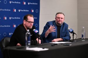 Rumores de draft de la NBA: los 76ers podrían desarmarse para enganchar a VJ Edgecombe o Tre Johnson sobre Ace Bailey