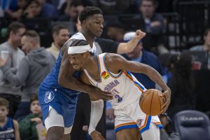 “Viendo positivamente a una lucha en esta secuencia”: los fanáticos de la NBA reaccionan mientras enojado Anthony Edwards arroja baloncesto a Shai Gilgeous-Alexander