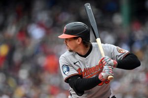 Orioles C Adley Rutschman sale del deporte después de llevar la punta nefasta al velo