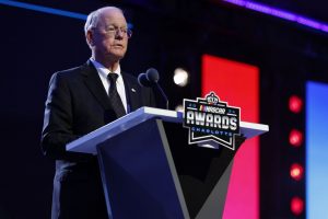 El copropietort de Spire Motorsports reconoce que nunca imaginó el pasatiempo de Jim France en su personal de NASCAR “se convirtió en tan notable de un acuerdo”