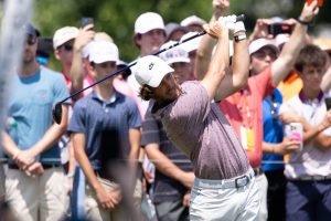 Tommy Fleetwood Up 3 llegando a la esférica final en los vacacionistas
