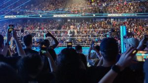 Las acusaciones de Cody Rhodes en oposición a la débil observación de indicaciones (poco común)