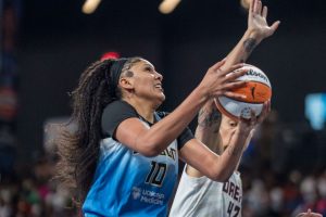 “Sky se entregue críticamente para ser investigado por esta negligencia” – Los seguidores de la WNBA se humedecen sobre la segunda mitad de Benching en derrota de Kamilla Cardoso