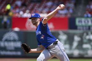 Guardianes completamente contentos de estar en casa, al igual que el abridor de Jays Eric Lauer
