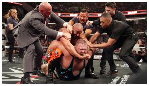Actualización sobre la ausencia de la WWE de Otis (fresca)