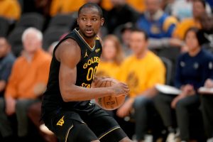 Experiencias: Warriors Oferta de calificación blanda a Jonathan Kuminga