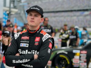 “No puedo perra un bit”: Corey Heim reflexiona después de mantener el campeón de NASCAR en Lime Rock