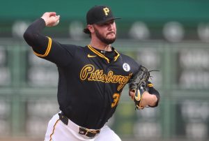 Lance McCullers Jr. Astros vence a los piratas por primera vez desde ’22