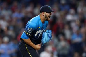 Bravos afirman RHP José Ruiz de Filis