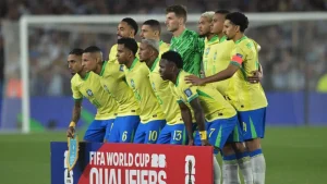 A qué hora juegan y qué canal transmite Brasil vs. Paraguay hoy: TV y streaming online para ver el partido por las Eliminatorias Sudamericanas al Mundial 2026 | Sporting Info Spain
