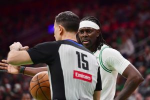 “Se le debe $ 100 millones durante los siguientes 3 años” – Los seguidores de la NBA estallan sobre la empinada etiqueta de Boston.