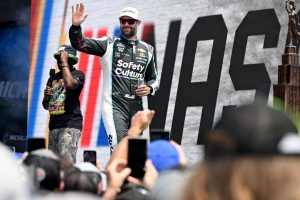 Shane Van Gisbergen domina en México Metrópolis, gana el aspecto de postemporada