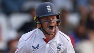 Inglaterra vs India: Ollie Pope llega a la novena eche un vistazo a cien mientras los anfitriones luchan contra el primer vistazo al día dos en Headingley