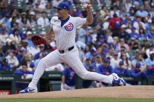 Matthew Boyd de los Cachorros se enfrenta a su equipo de passe mientras los guardianes se arrastran a