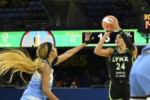 Naphesa Collier lidera a Lynx Angel Reese’s Sky
