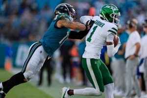 CB Sauce Gardner trompetas Face con chorros