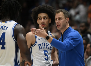 El desvalido favorito de los Estados Unidos: Duke Basketball intenta nuevamente la tarjeta de falta de respeto