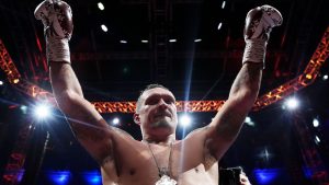 Oleksandr Usyk toma una hermosa victoria de Ko sobre Daniel Dubois para corroborar su raspado en el boxeo histórico anterior