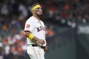 Astros View All-Big Título 3B Isaac Paredes en IL de 10 días
