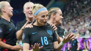 Chloe Kelly de Inglaterra ‘prospera en’ producir los gigantescos momentos después de restantes heroics, envíe a las leonas a la Eurocopa 2025 restante, dice Sarina Wiegman