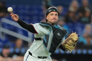 Experiencias: Rays Deal C Danny Jansen a Cerveceros, Acepta a los marlins C Nick Fortes
