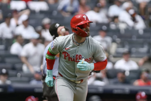 Bryce Harper disparó el primer disparo del bloqueo de 2027 MLB