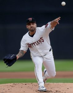 Experiencias: Padres descubre LHP Nestor Cortes de los cerveceros