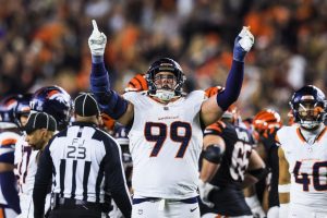 Informes: Broncos para presentar DL Zach Allen 4-Twelve meses, extensión de $ 102 millones