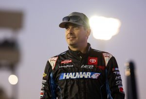 La esposa de Stewart Friesen, Jess, comparte una gran actualización sobre NASCAR Megastar que regresa a sus hijos y familiares