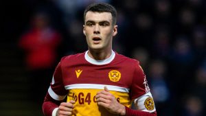 Lennon Miller se une a Udinese: el mediocampista de Escocia se muda a la Serie A como Motherwell Land Membership-Anecdote Price
