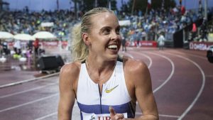 Keely Hodgkinson alivia la victoria mientras continúa regresando de lesiones antes que el campeonato mundial de atletismo