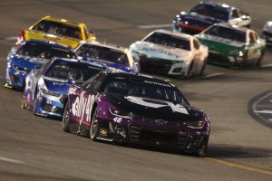 Deadspin | La imagen de playoffs de NASCAR cambia a Daytona para el final de la temporada frecuente