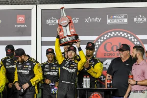 Ryan Blaney triunfa en Daytona, despeja el curso del Campeonato NASCAR de HMS Rival