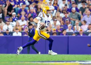 Deadspin | Replicar imágenes, expectativas en apertura entre el No. 4 Clemson, No. 9 LSU