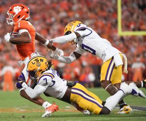 Deadspin | TD Hump Rallies de Garrett Nussmeier No. 9 LSU anterior No. 4 Clemson