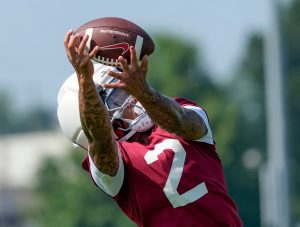 Deadspin | Alabama WR Ryan Williams (conmoción cerebral) es día a día