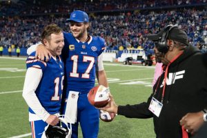 Deadspin | Roundup de la NFL: Rally de límite de pagos con FG de partida a los Ravens aturdidos