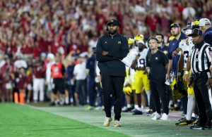 Joel Klatt destaca el alto “dolor” de Michigan debajo de Sherrone Moore después de la aplastante derrota a Oklahoma
