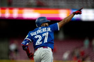 Deadspin | Los líderes de la división chocan como la recomendación de búsqueda de Astros de Blue Jays