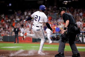 Deadspin | Yordan Alvarez de Astros se dirigió a MRI en el tobillo