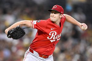 Deadspin | En medio de la pelea de comodines, los rojos envían a Gash Lodolo a Mound Vs. Cachorros