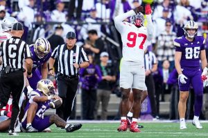 Deadspin | No. 1 Ohio Converse Snaps Washington’s 22 Sport Home Dawdle en el primer partido de Big Ten