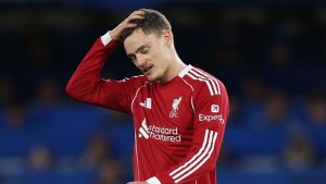 Gary Neville critica el asalto de Liverpool ‘innecesario’ cuando los campeones de la Premier League soportan la tercera derrota consecutiva con la derrota del Chelsea